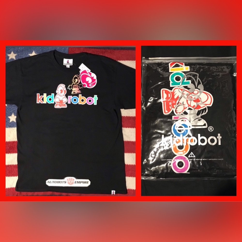 Vintage KIDROBOT NYC SPELLOUT BARNEYS NEW YORK Exclusive L Dunny Munny Supreme x